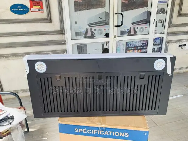 Newly Kenwood Range Hood Heat Extractor 60Cm Black · Photo 1
