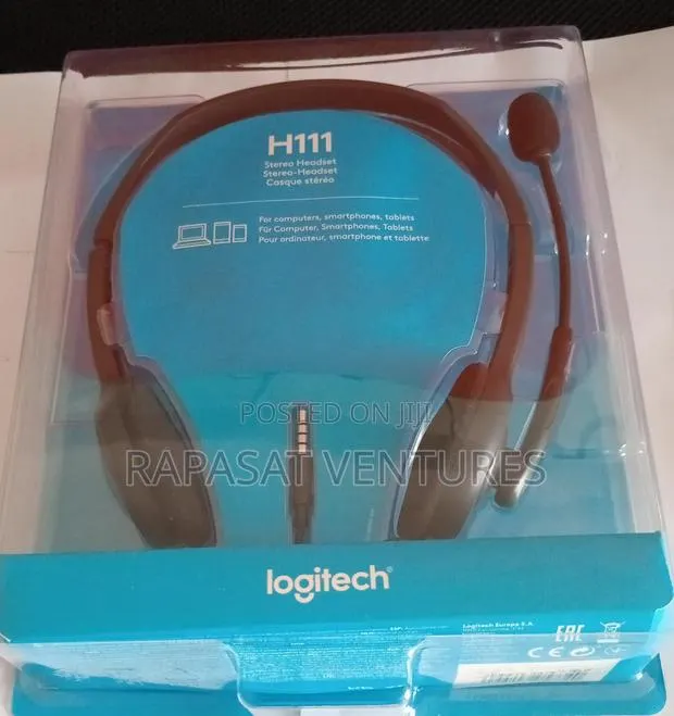 Logitech H111 Stereo Headset · Photo 1