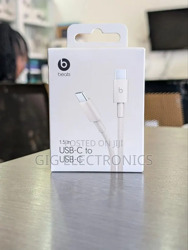 Beats USB-A to USB-C Braided Fast Charging Cable (5 Ft) - Stone · Photo 1