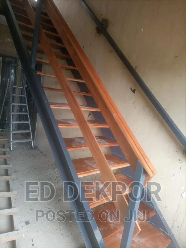 Wooding and Metal Stairs · Photo 1
