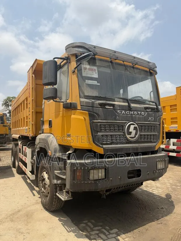 Tipper Truck · Photo 1
