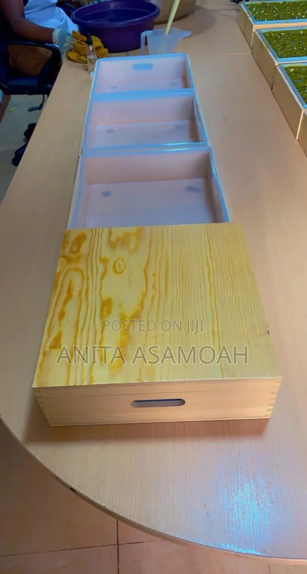 8kg Silicone Soap Mold With Wooden Frame and Cover · Photo 1