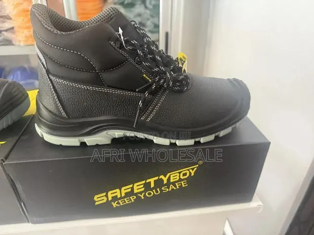 High Quality Saftey Boot Premium · Photo 1