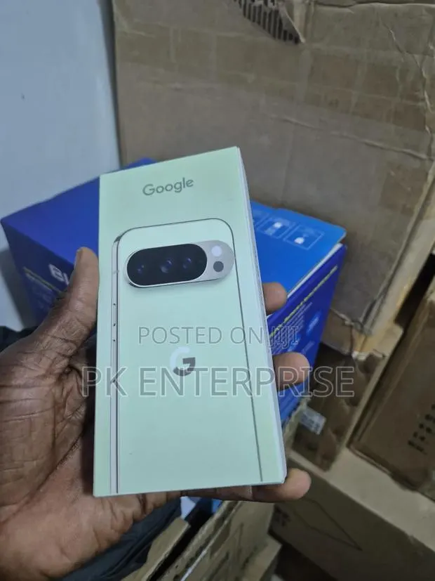 New Google Pixel 10 Pro 256 GB Green · Photo 1