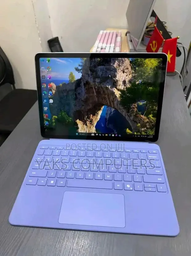 New Microsoft Surface Pro 7 512 GB Blue · Photo 1