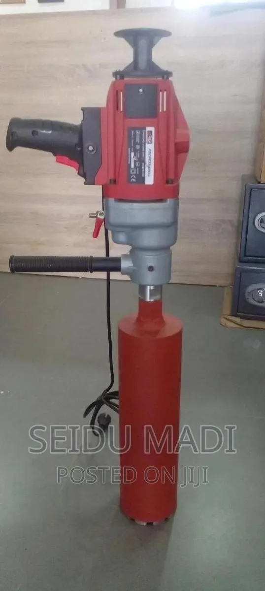 Corring Bit and Machine · Photo 1