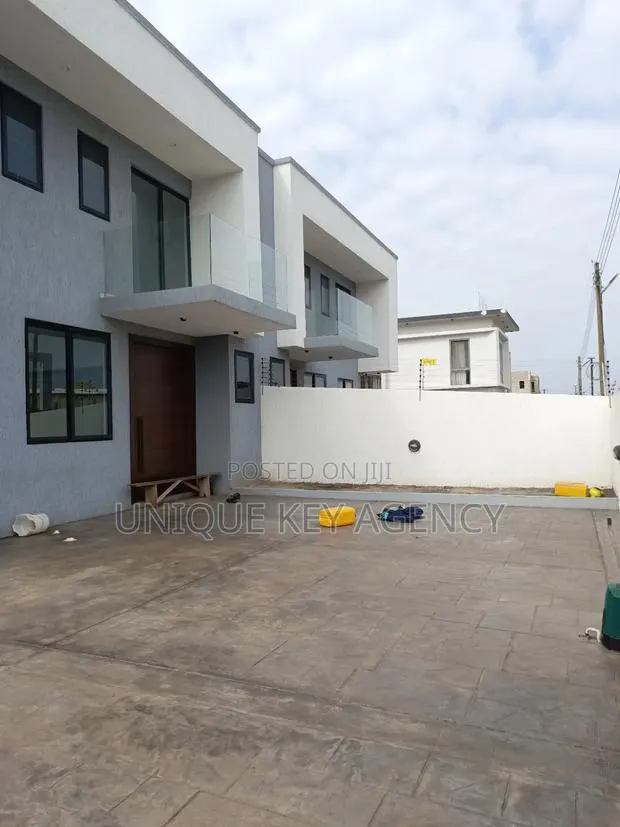 3bdrm House in Unique Key Agency, Tseaddo for sale · Photo 1