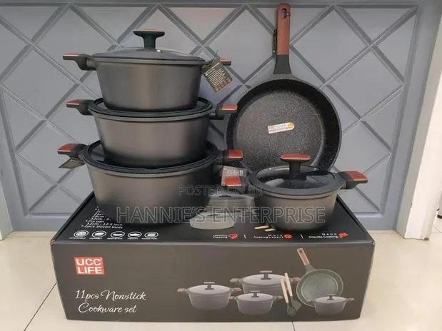 11-piece Nonstick Cookware Set · Photo 1