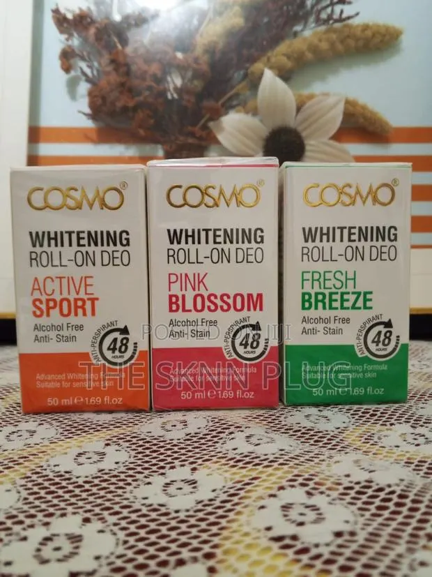 Cosmo Whitening Roll-on Deodorant · Photo 1