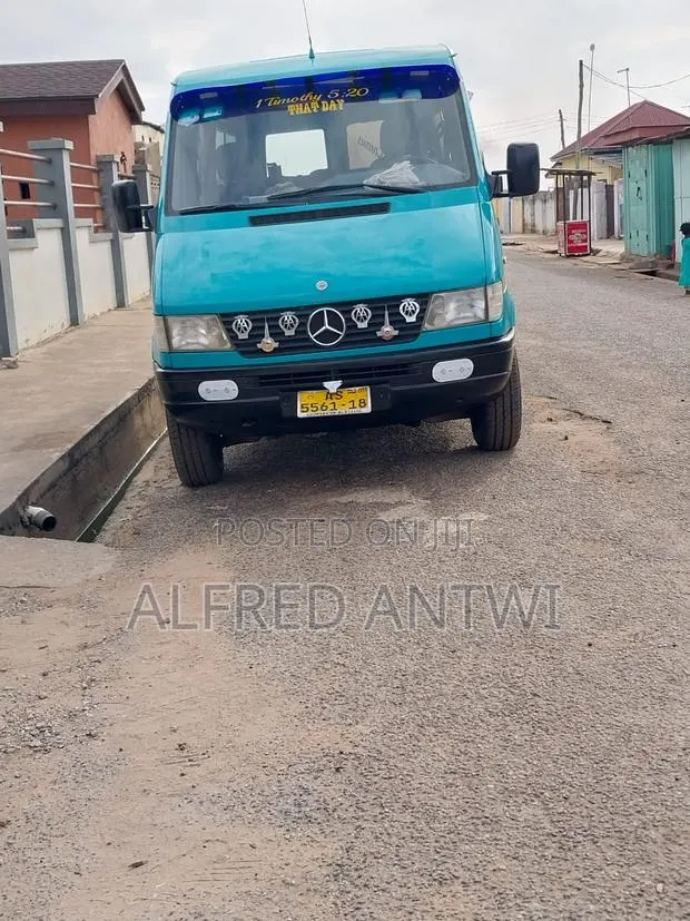 Mercedes-Benz Sprinter 2008 Blue · Photo 1