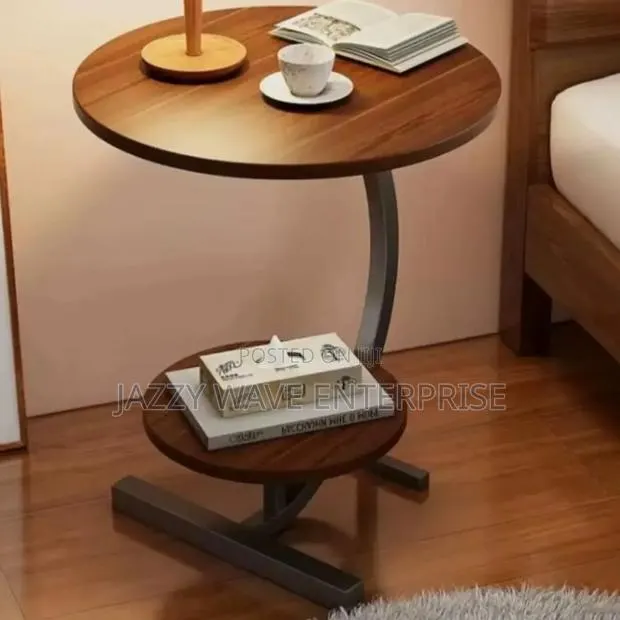 Brown Coffee Table · Photo 1