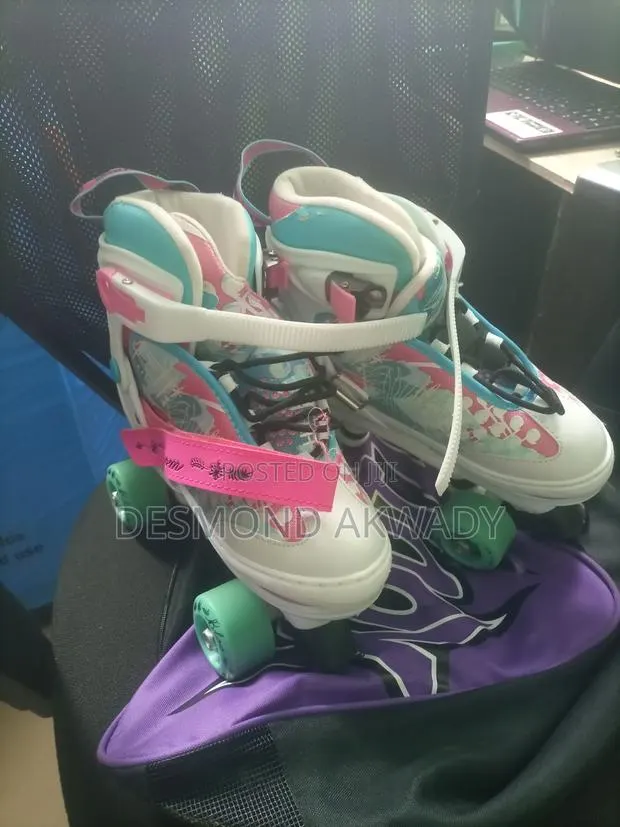 UK Used Skate · Photo 1