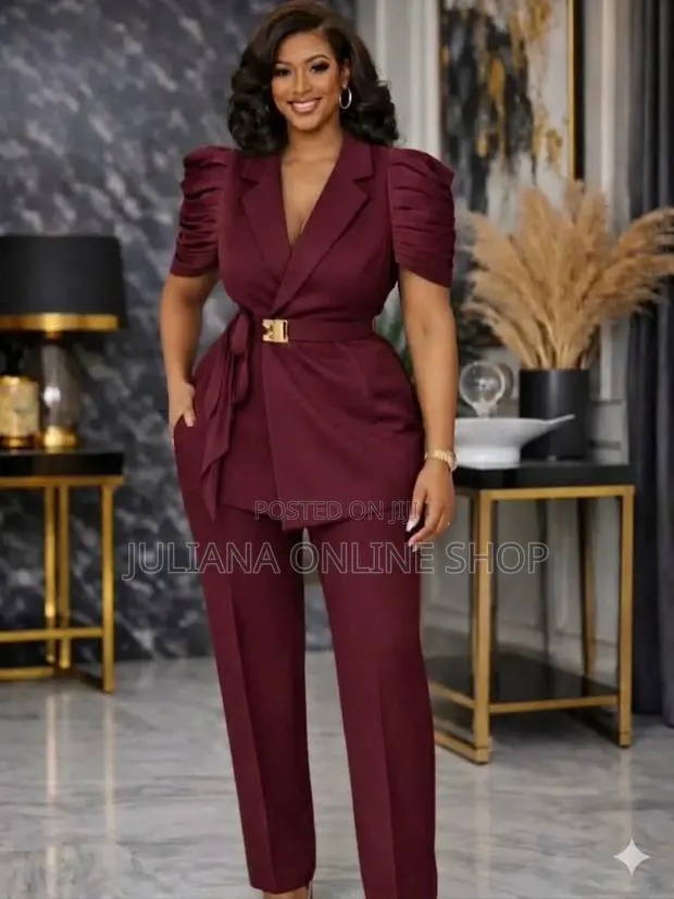 Ladies Clasy Suits · Photo 1
