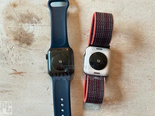 Apple Smart Watch · Photo 1