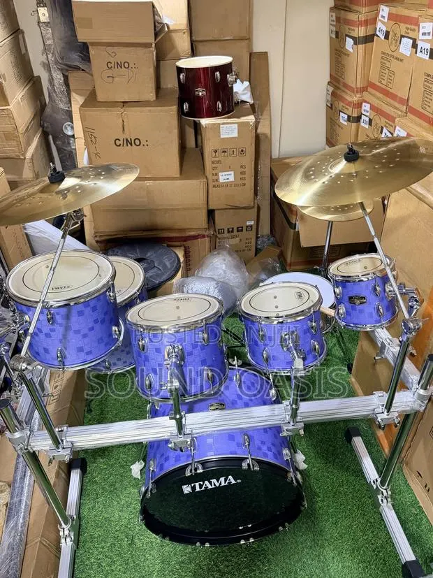 Tama Imperial Star 7pcs Drum Set · Photo 1