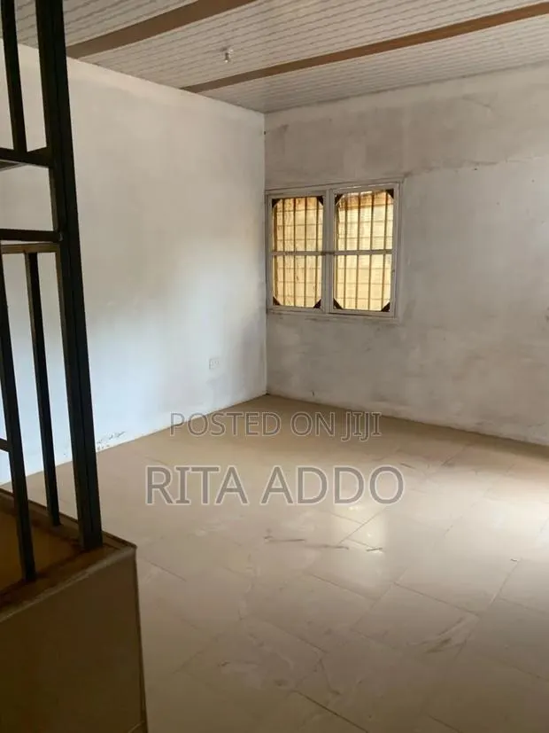 Shop for Rent · Photo 1