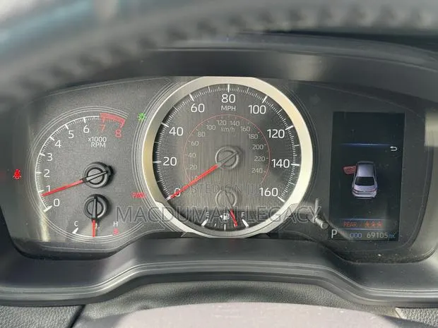 Toyota Corolla SE 2020 Blue · Photo 1