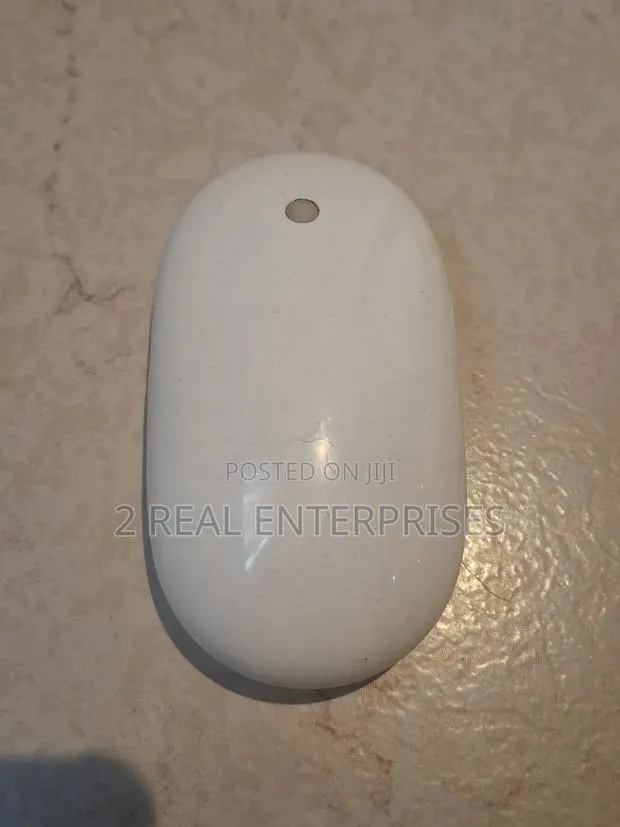 Apple Wireless Mighty Mouse (Wireless Bluetooth Version, Model A1197 · Photo 1