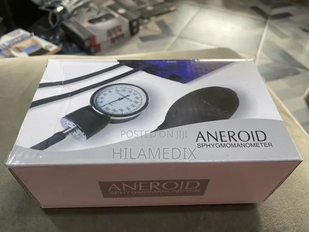 Aneroid Sphygmomanometer · Photo 1