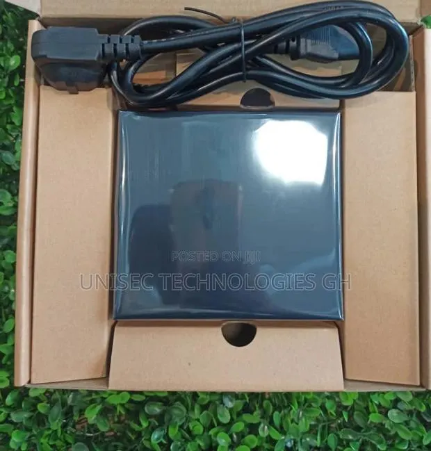 AI.POE Switch · Photo 1
