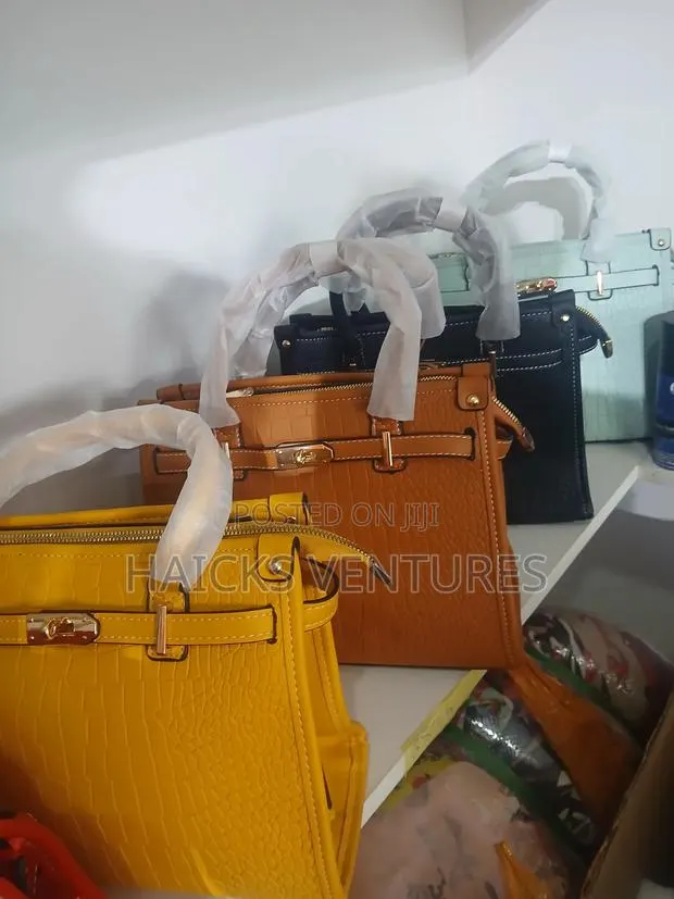 Affordable Quality Bags · Photo 1