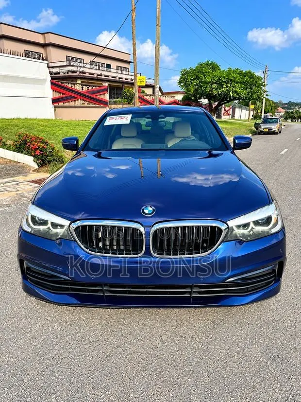 BMW 530i 2020 Blue · Photo 1