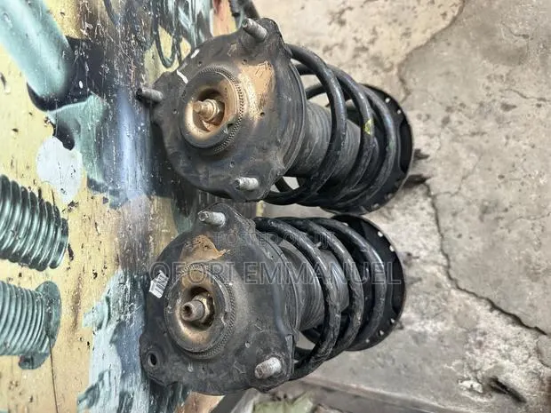 Hyundai Sonata 2016-2018 Front Shock · Photo 1