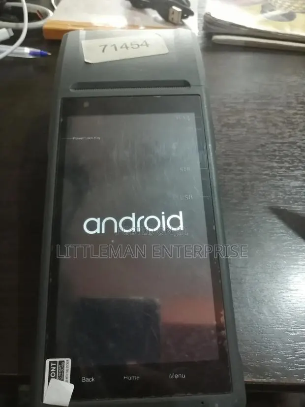Handheld POS Printer With Receipt · Photo 3