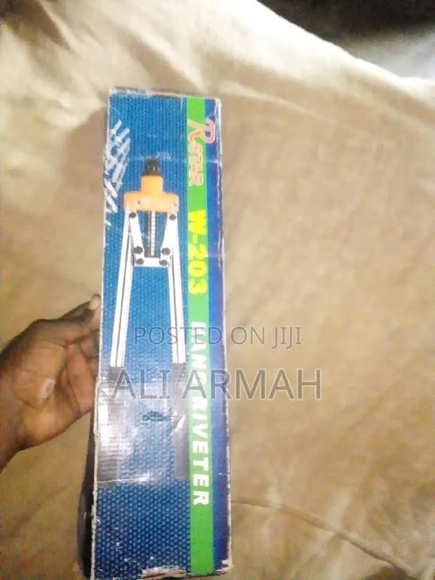 Ribbit Hand Machine For Sale · Photo 1