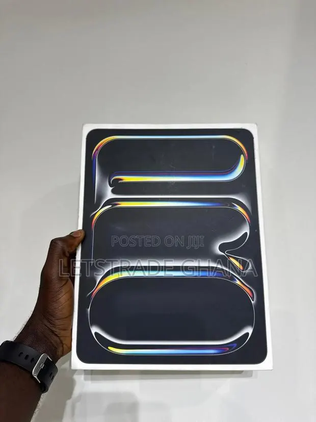 New Apple iPad Pro 11 (2025) 256 GB Black · Photo 1