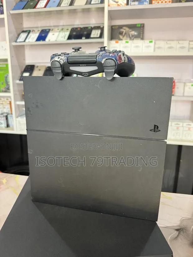 PS4 Standard