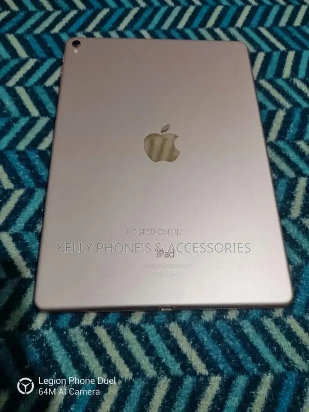 New Apple iPad Pro 9.7 (2016) 128 GB · Photo 1
