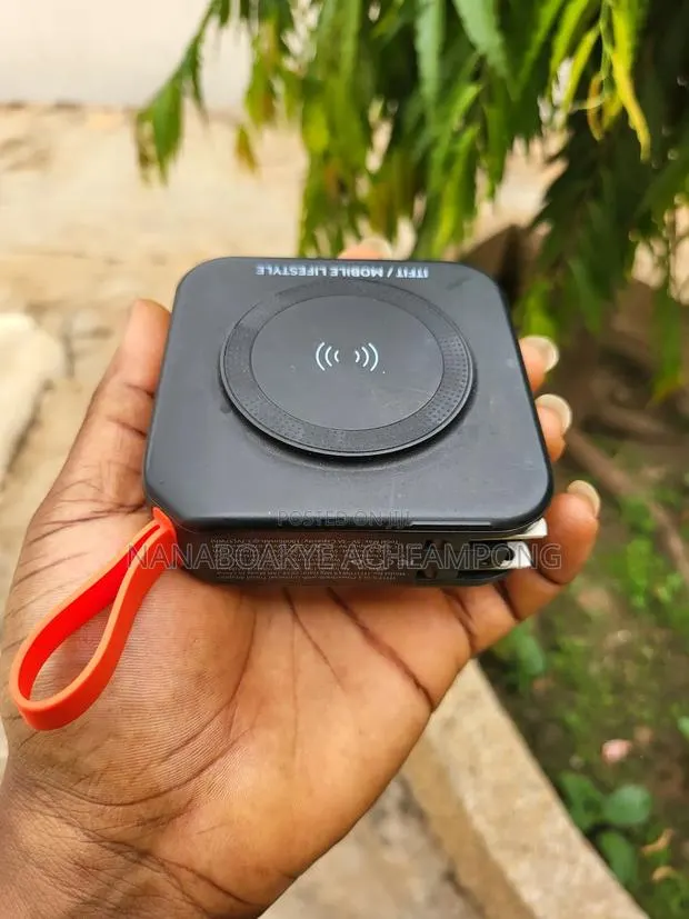 Original 5 in 1 Powerbank · Photo 1