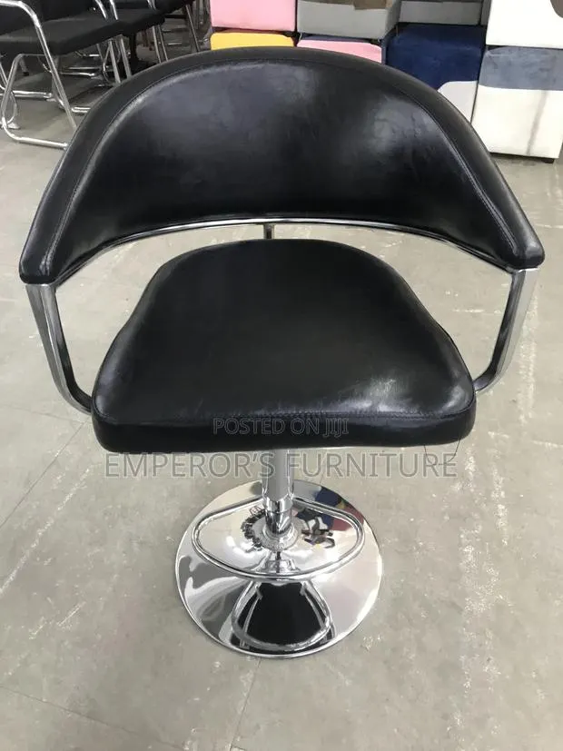 Quality Modern Bar Chair · Photo 1