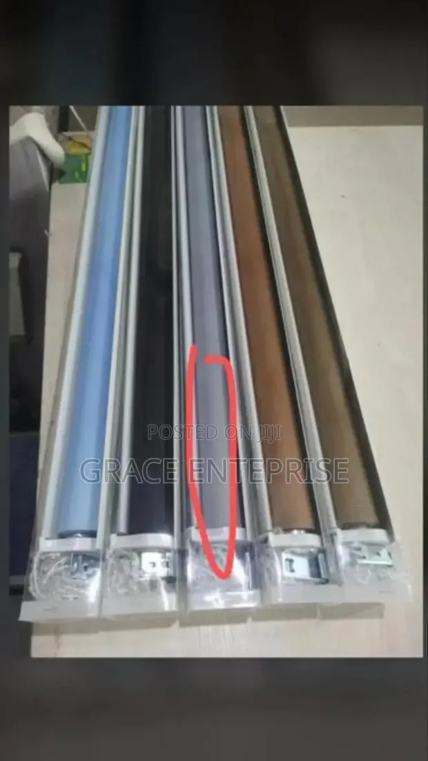 Ultra Modern Window Blind Available in Diff Colour and Sizes · Photo 1