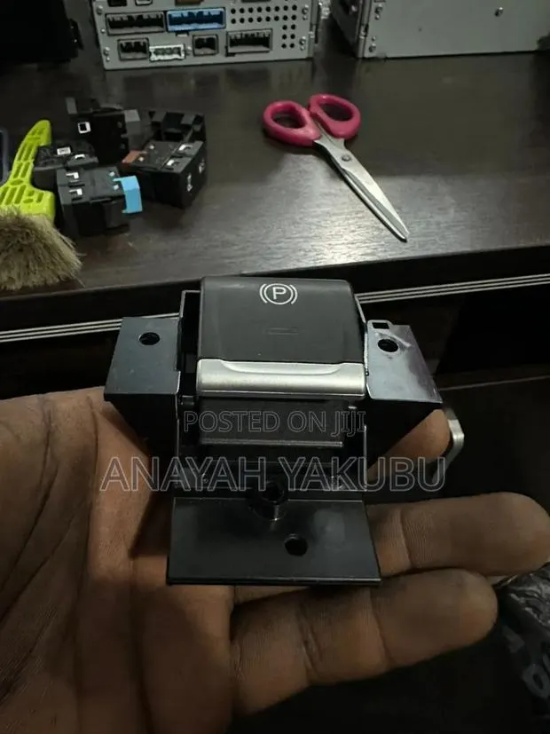 2019-25 Acura RDX Parking Brake Switch · Photo 1