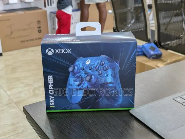 Xbox Wireless Controller - Sky Cipher · Photo 1