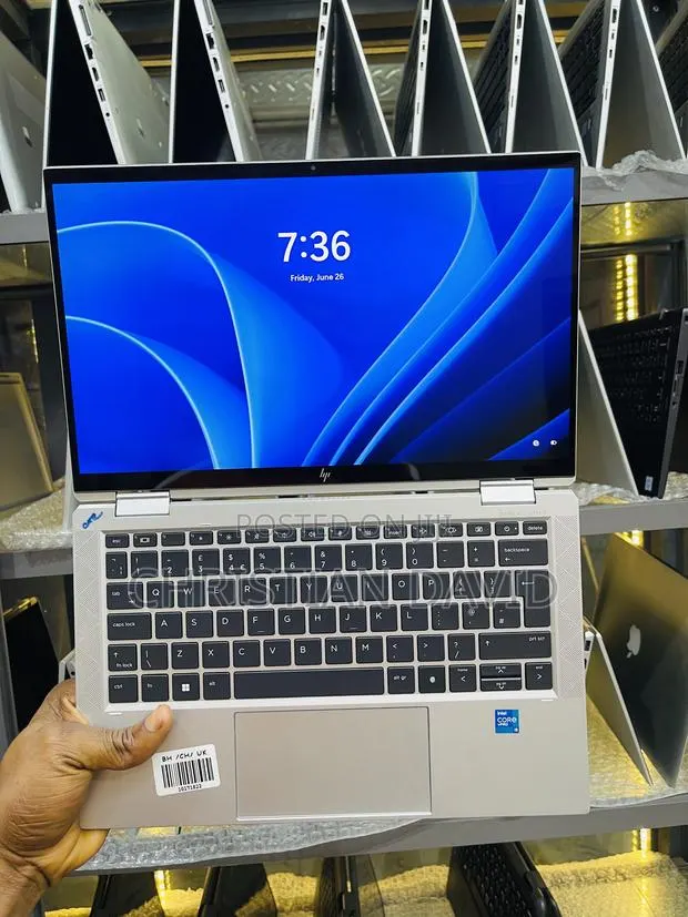 Laptop HP EliteBook x360 1030 G8 16GB Intel Core i5 SSD 256GB · Photo 1