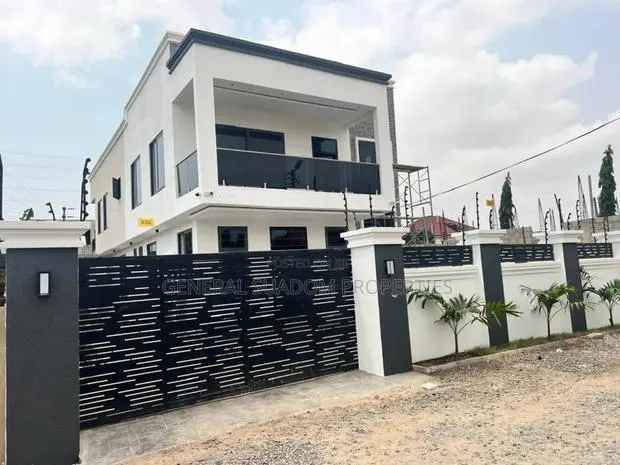 4bdrm Duplex in Suadom Properties, Baatsona Total for sale · Photo 1