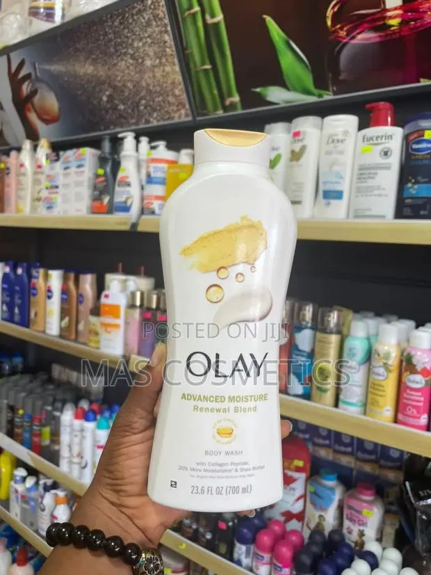 Olay Advanced Moisture Renewal Blend Body Wash · Photo 4