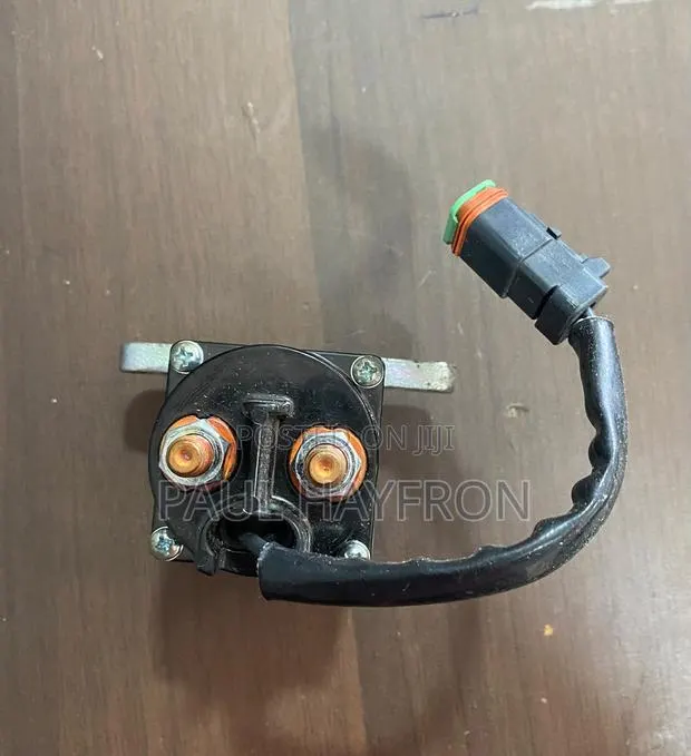 241-8368 Switch · Photo 1