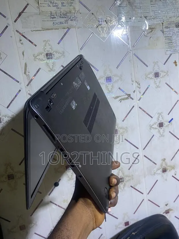 Laptop HP EliteBook Folio 1040 G2 8GB Intel Core i5 SSD 256GB · Photo 1