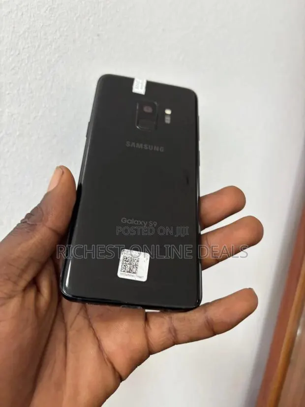 Samsung Galaxy S9 64 GB Black · Photo 1