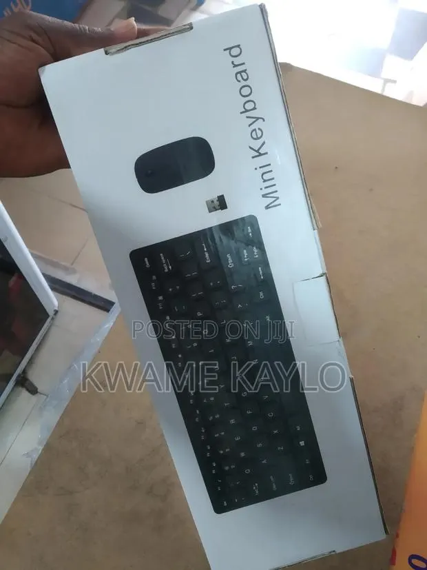 Mini Wireless Keyboard Mouse · Photo 1