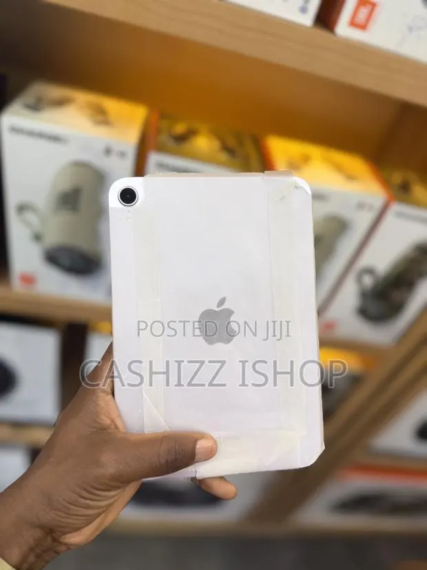 New Apple iPad mini 7 128 GB Silver · Photo 1