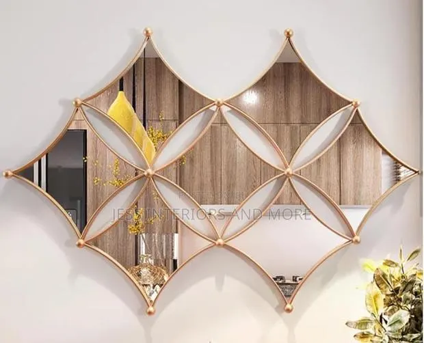 Wall Mirror(Diamond Shape) · Photo 1