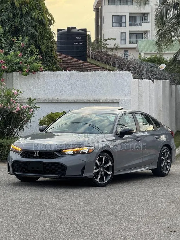 Honda Civic Sport Touring Hybrid Sedan 2026 Gray · Photo 1