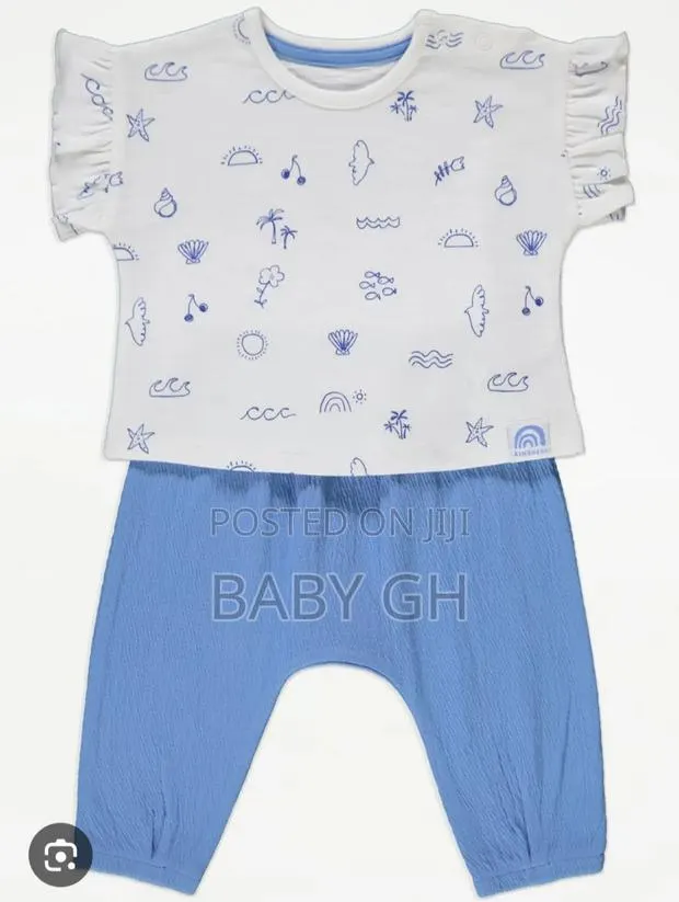Baby George T Shirt and Trousers Outfit · Photo 1