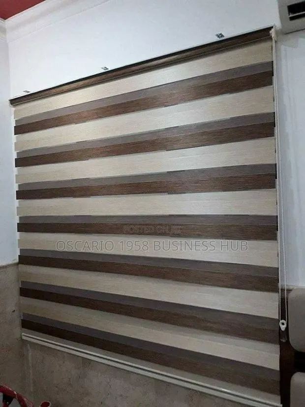 Jarl Home Window Curtain Blinds · Photo 1