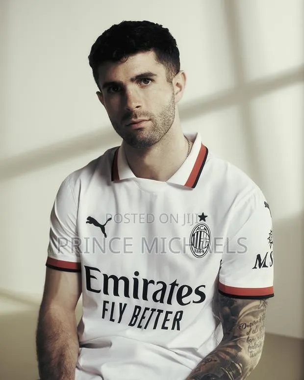 Authentic Football Jerseys · Photo 1